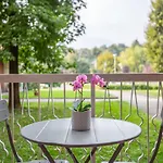Large And Modern - Parking And Balcony - Nearby * Longone al Segrino