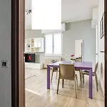 Large And Modern - Parking And Balcony - Nearby Appartement