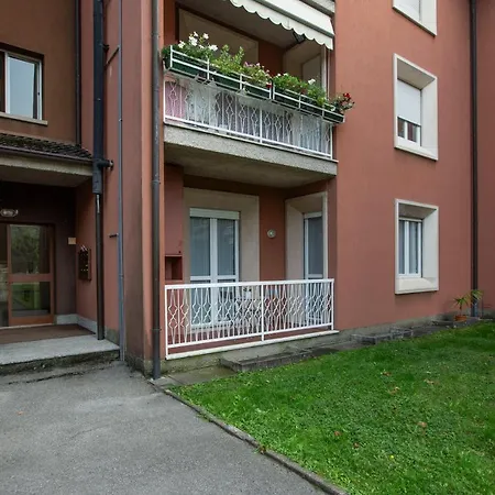 Large And Modern - Parking And Balcony - Nearby * Longone al Segrino