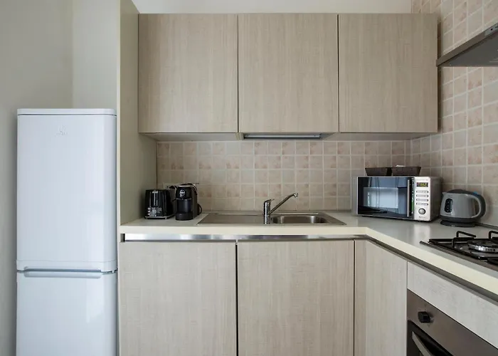 Apartment Moderno E Spazioso, A Due Passi Dal - Pet Friendly