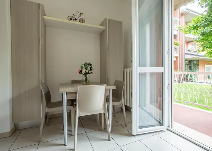 Moderno E Spazioso, A Due Passi Dal - Pet Friendly Apartment Longone al Segrino