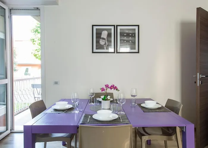 Moderno E Spazioso, A Due Passi Dal - Pet Friendly Apartment Longone al Segrino