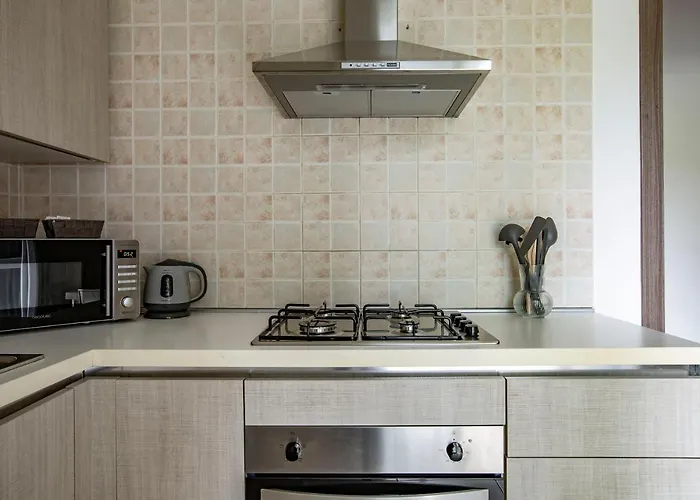 Moderno E Spazioso, A Due Passi Dal - Pet Friendly Apartment Longone al Segrino